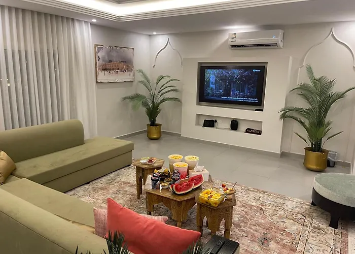 بيت العز