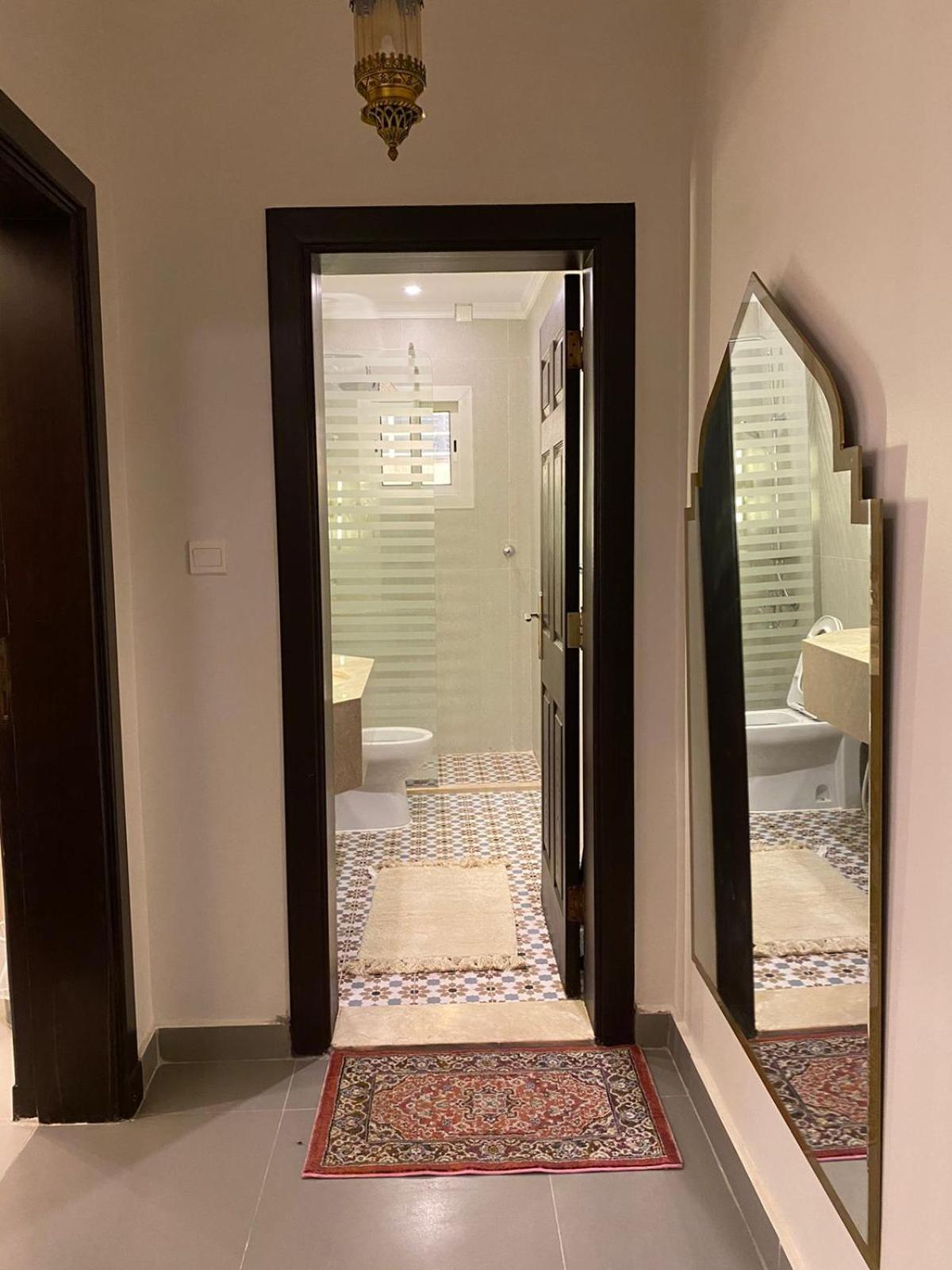 Apartment العز *