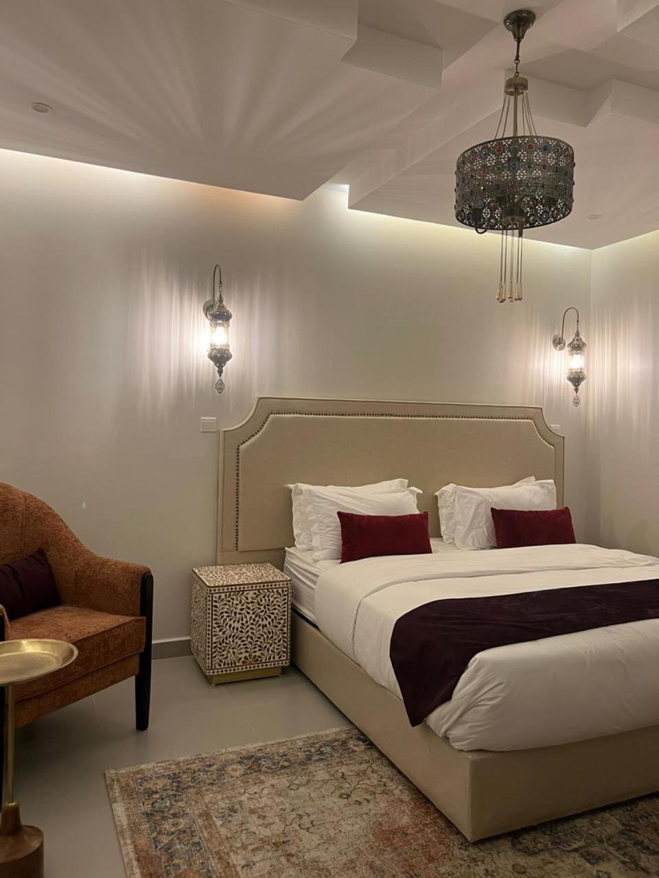 Apartment العز *